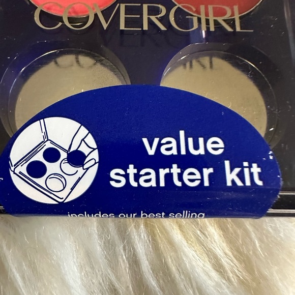 💚4/$10 CoverGirl Value Starter Kit - Pink and Silver - Picture 4 of 7